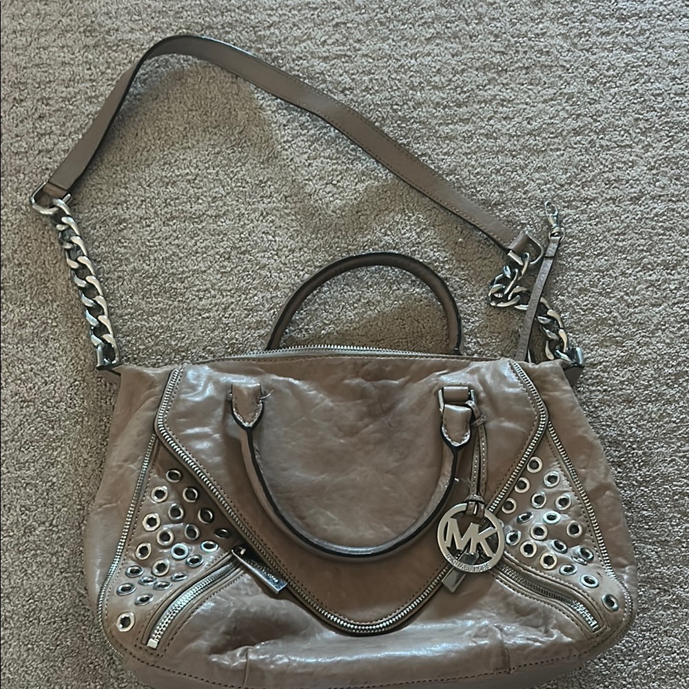 Michael Kors Grey Leather Shoulder Bag